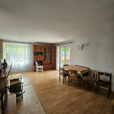 Vakantiehuis Dom W Zbychowie